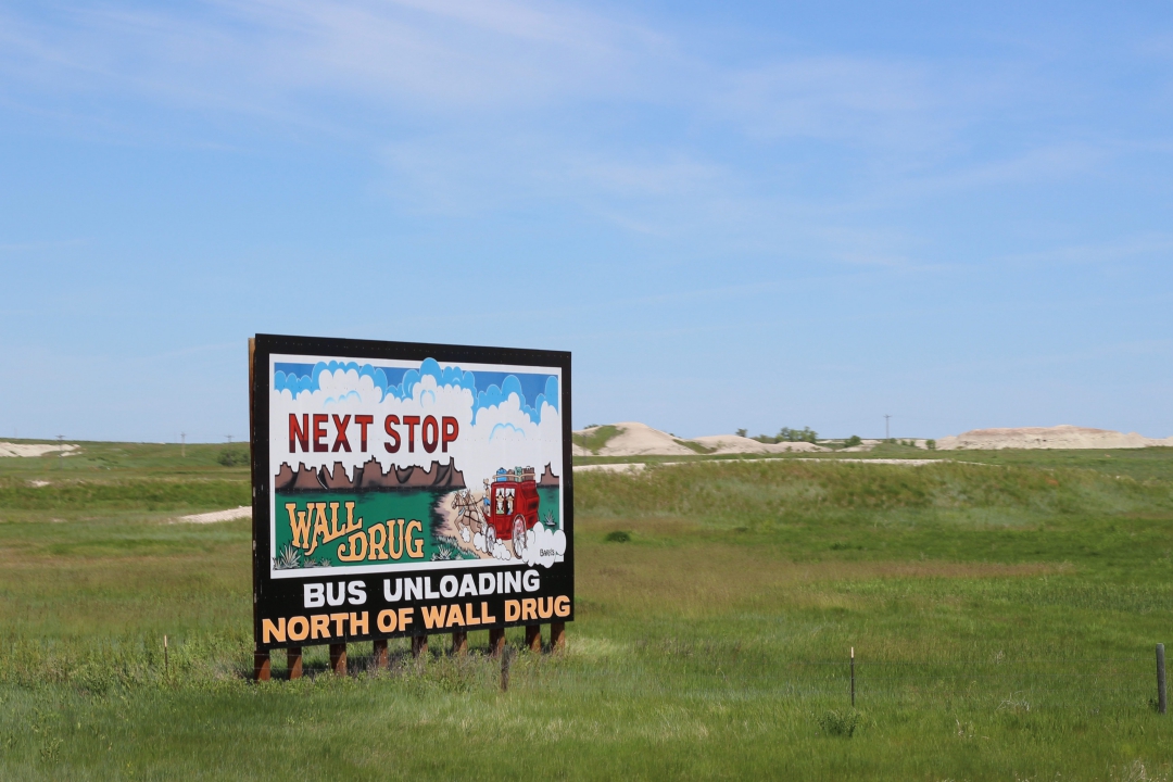 I-90 West South Dakota Roadside Attractions20160602-07